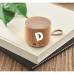 Speaker realizzato in bambù e logo DigiBite